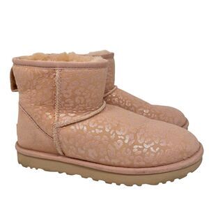UGG CLASSIC MINI SNOW LEOPARD WOMEN ANKLE BOOTS PINK US 8